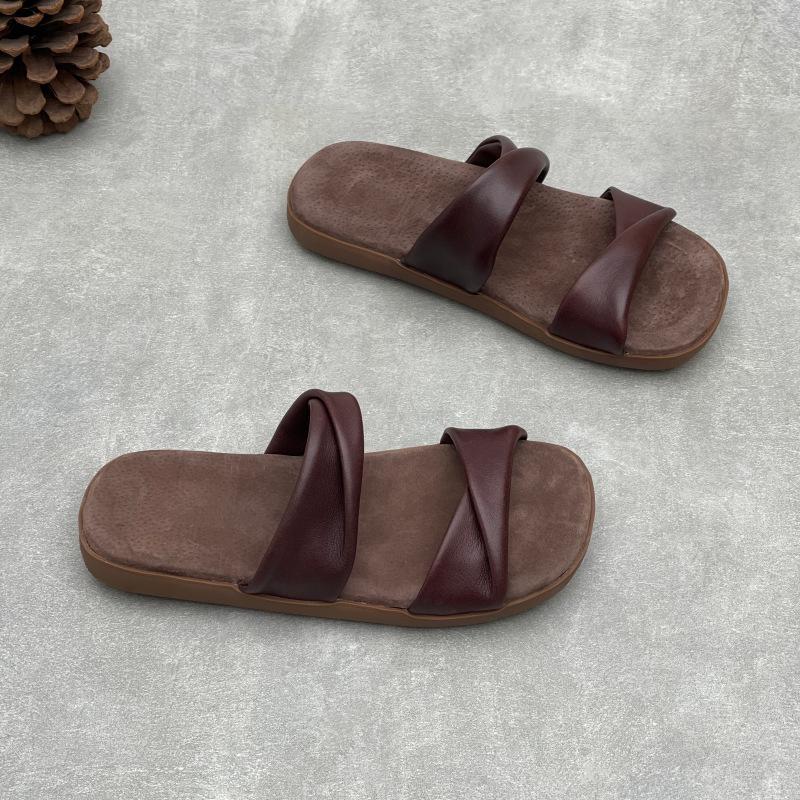 Johnature Genuine Leather Soft Soled One-piece Women s Flat Slippers Retro Handmade Peep Toe Slip-on Shoes 40 кавовий
Johnature Genuine Leather Soft Soled One-piece Women s Flat Slippers Retro Handmade Peep Toe Slip-on Shoes 40 кавовий