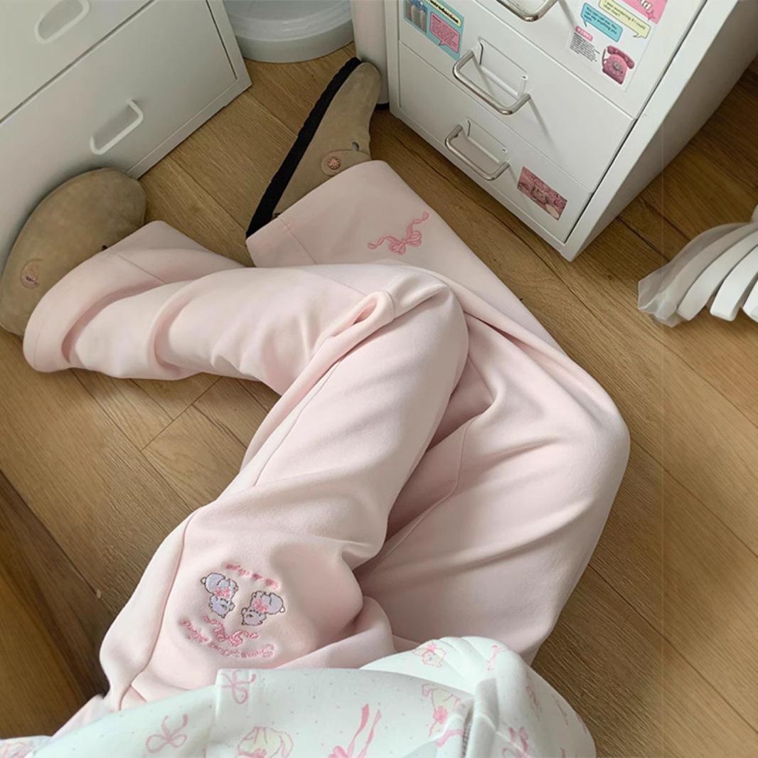 Women s Fleece-Lined Cartoon Embroidery Wide-Leg Pants - Autumn/Winter 2024 Collection 2XL
Women s Fleece-Lined Cartoon Embroidery Wide-Leg Pants - Autumn/Winter 2024 Collection 2XL