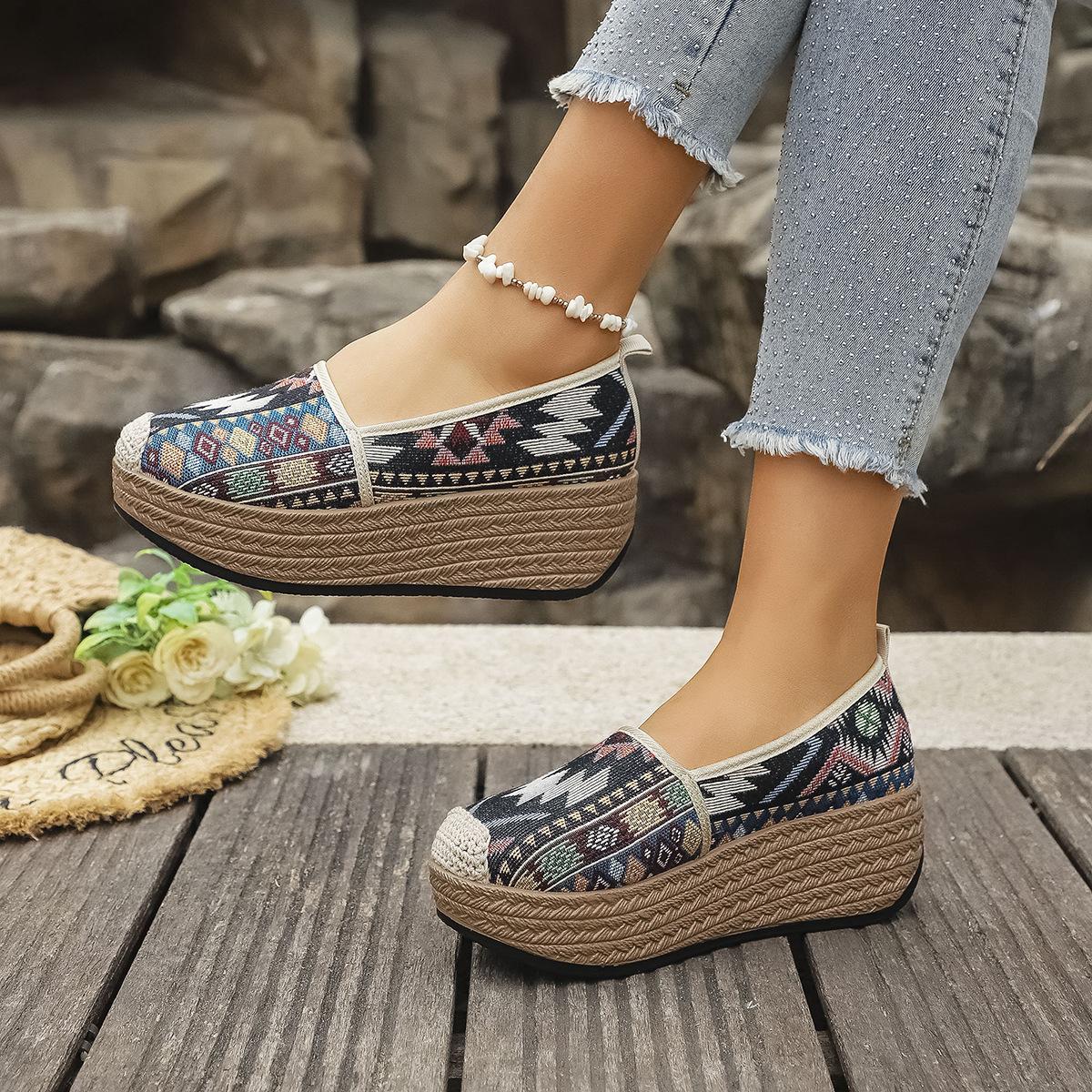 Fisherman shoes women s 2025 summer new casual linen lace splicing single shoes women s shallow mouth one pedal Doudou women s shoes 36 чёрный
Fisherman shoes women s 2025 summer new casual linen lace splicing single shoes women s shallow mouth one pedal Doudou women s shoes 36 чёрный