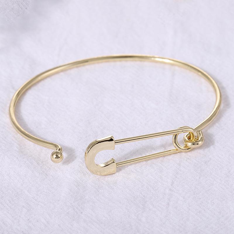 Sleek Adjustable Open Circle Bangle - Women s Fashionable Elastic Hand Ring золотой
Sleek Adjustable Open Circle Bangle - Women s Fashionable Elastic Hand Ring золотой