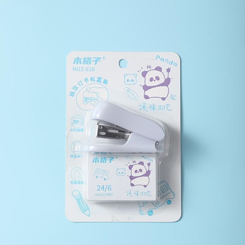 Morandi Mini Stapler Student Cute Small Stapler Office Supplies Handheld Stapler Set зелений
Morandi Mini Stapler Student Cute Small Stapler Office Supplies Handheld Stapler Set зелений