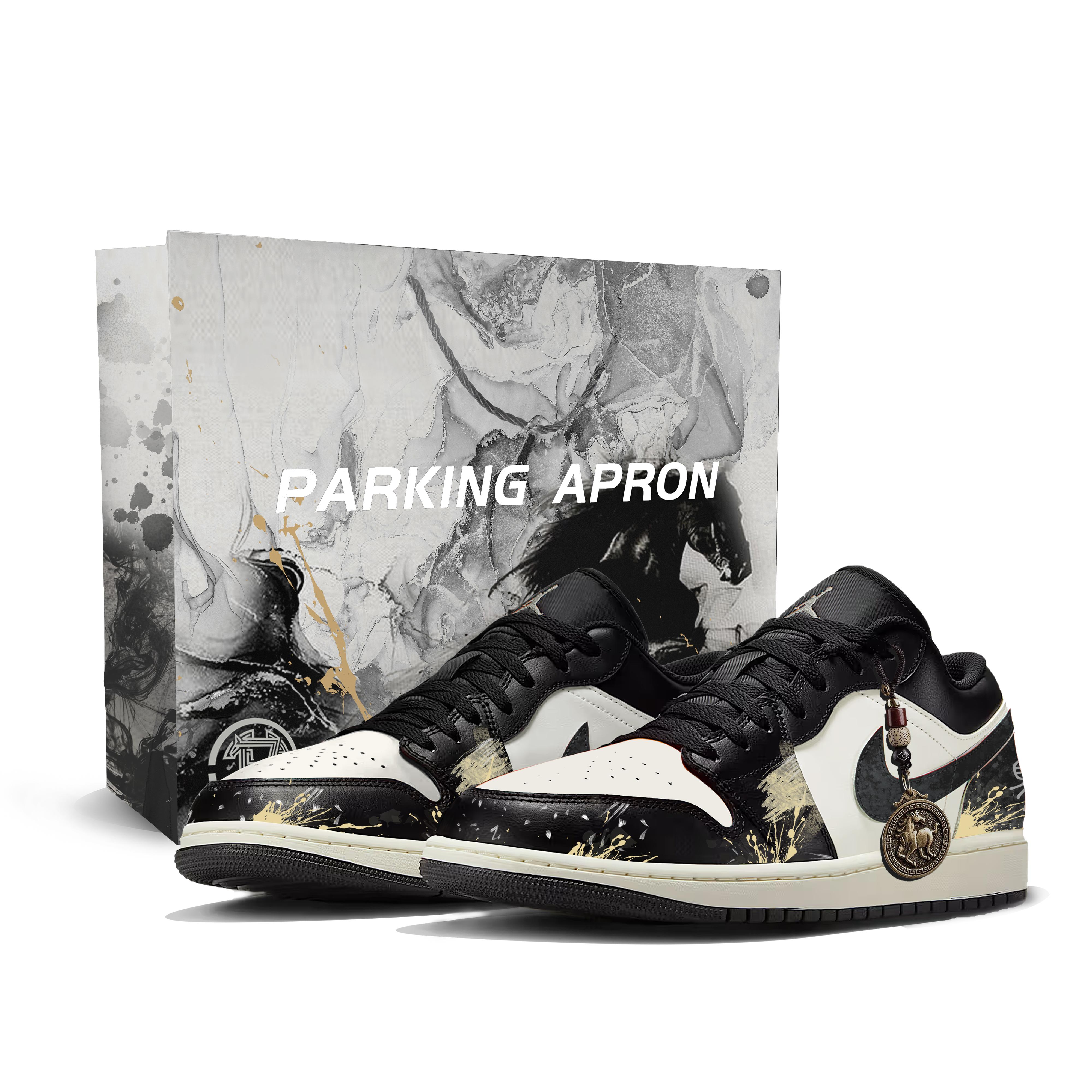 Jordan Air Jordan 1 Horse Abrasion Resistant Breathable Low top Vintage Basketball Shoes Men s Black 553558-081(team410-) 40
Jordan Air Jordan 1 Horse Abrasion Resistant Breathable Low top Vintage Basketball Shoes Men s Black 553558-081(team410-) 40