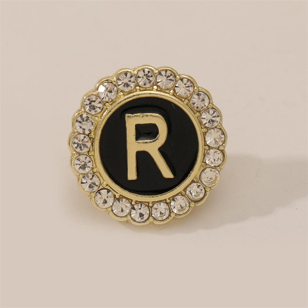 26 English Initials A-Z Brooches Classic Full Around Crystal Golden Alphabet Pins For Women Men Girls Clothes Bag Jewelry Gift
26 English Initials A-Z Brooches Classic Full Around Crystal Golden Alphabet Pins For Women Men Girls Clothes Bag Jewelry Gift