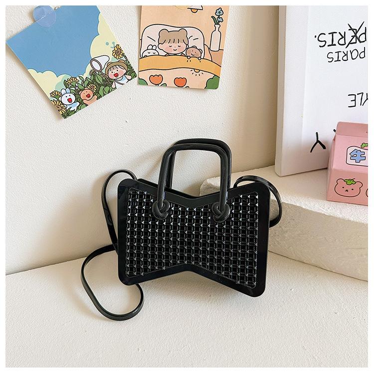 2025 новая милая детская желейная сумка бабочка через плечо плетеная ажурная отпускная пляжная сумка мини кошелек для монет чёрный