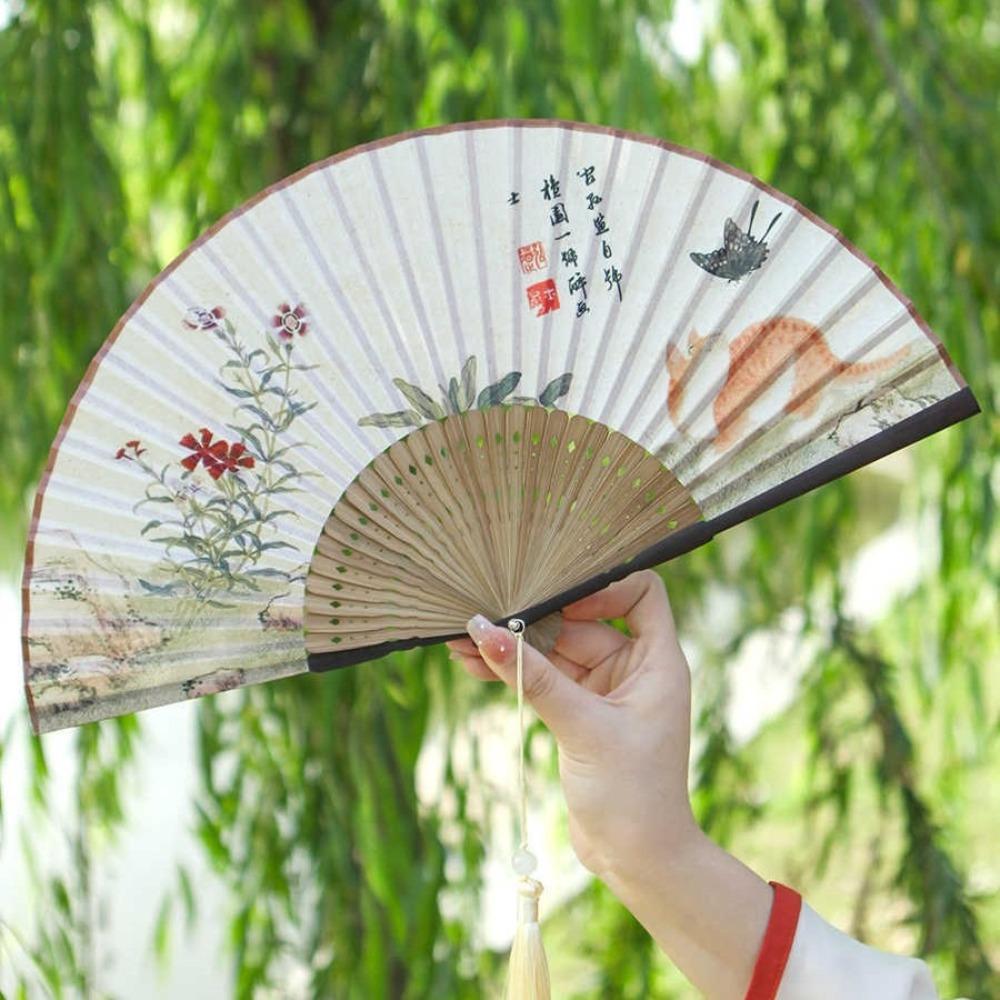 Traditional Craft Chinese Style Folding Fan Bamboo Skeleton Hand Hanfu Dance Fan Wedding Gift Style3
Traditional Craft Chinese Style Folding Fan Bamboo Skeleton Hand Hanfu Dance Fan Wedding Gift Style3