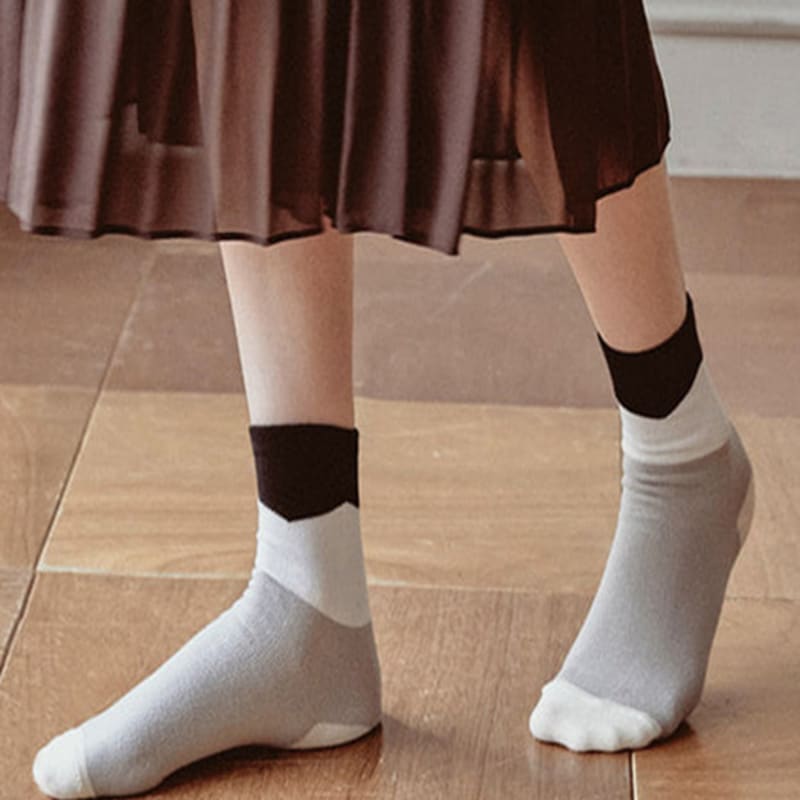 Abiruz Women s Socks YSJ-WBT-18 220~250mm
Abiruz Women s Socks YSJ-WBT-18 220~250mm