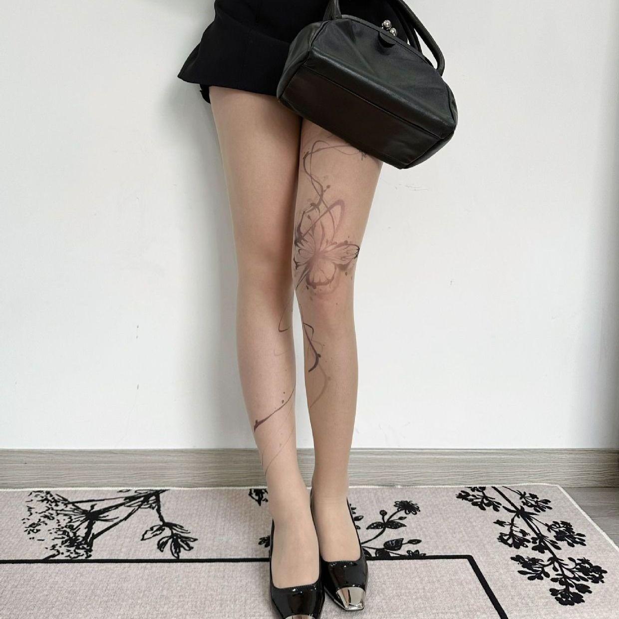 Summer Original Chinese Style Tattoo Ink Wash Butterfly Pattern Sheer Stockings - Ultra-Thin Y2K Millennial Baddie Printed Flesh-Tone Pantyhose
Summer Original Chinese Style Tattoo Ink Wash Butterfly Pattern Sheer Stockings - Ultra-Thin Y2K Millennial Baddie Printed Flesh-Tone Pantyhose