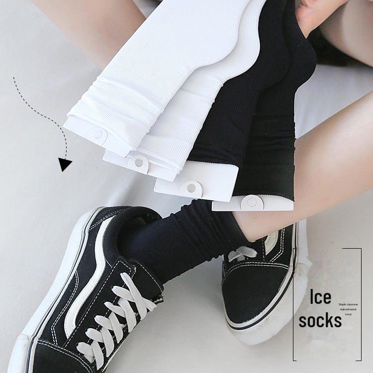 Summer Velvet Black & White Ice Socks: Mid-Tube Thin Japanese Style for Women One Size
Summer Velvet Black & White Ice Socks: Mid-Tube Thin Japanese Style for Women One Size