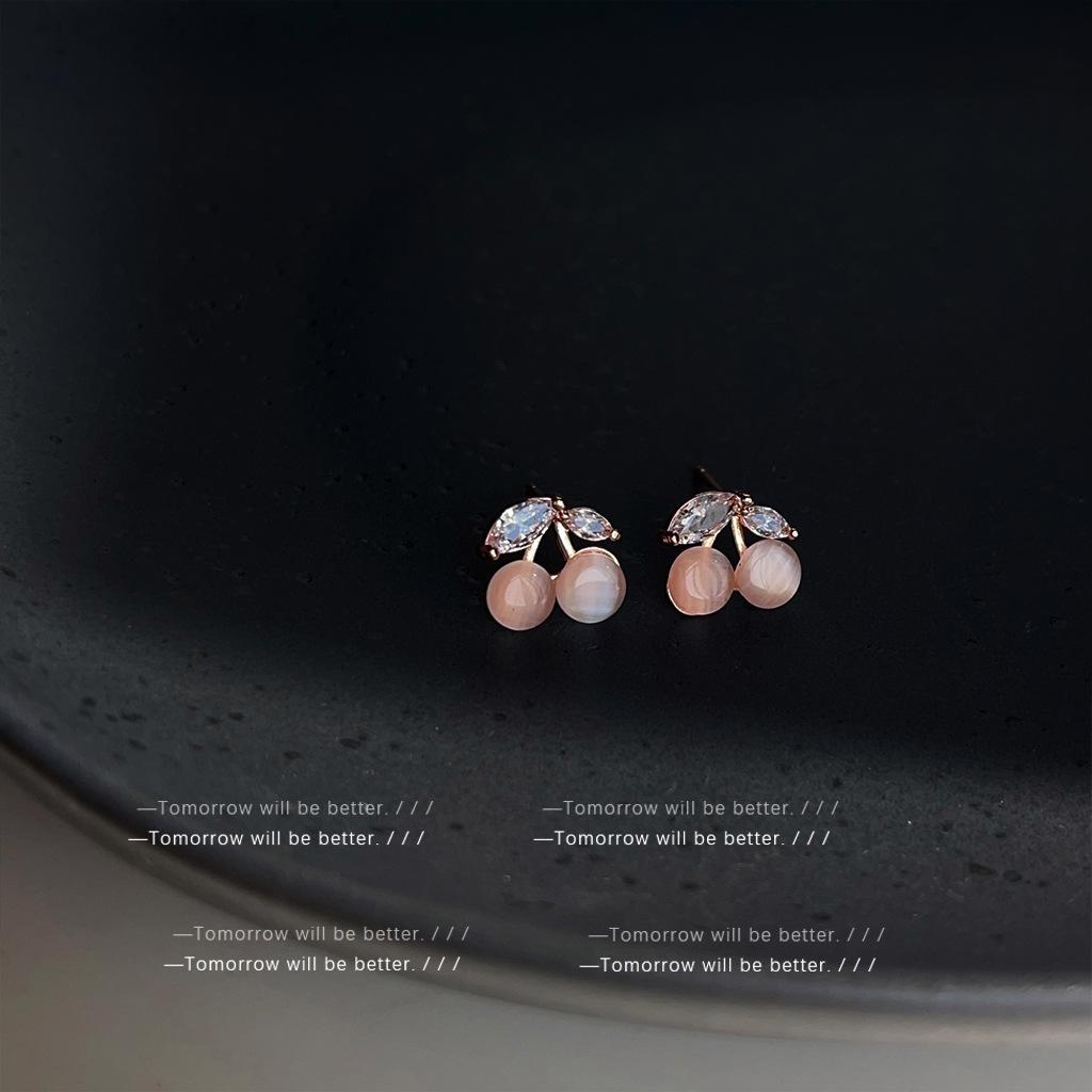 Zircon Cat s Eye Cherry Earrings for Women - Sweet Japanese & Korean Style, Simple Fashion, Fresh Design.
Zircon Cat s Eye Cherry Earrings for Women - Sweet Japanese & Korean Style, Simple Fashion, Fresh Design.