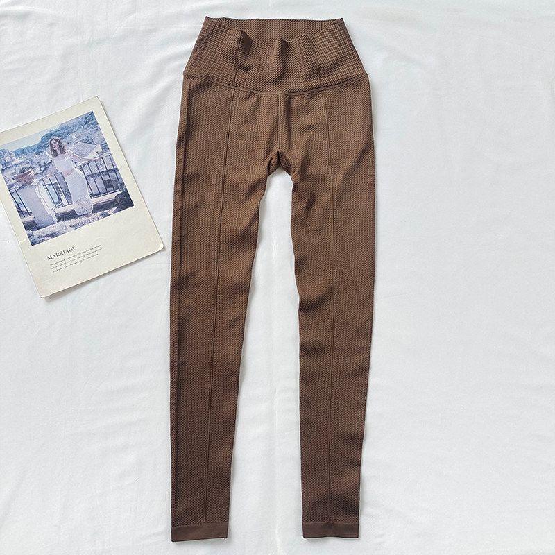 Fashion Seamless Knitting Dot Hip Lifting Peach Fitness Pants Running Sports High Waist Belly Contracting Yoga Pants New Arrival Hot Sale Coffee M Code (Recommended 49-57.5kg)
Fashion Seamless Knitting Dot Hip Lifting Peach Fitness Pants Running Sports High Waist Belly Contracting Yoga Pants New Arrival Hot Sale Coffee M Code (Recommended 49-57.5kg)