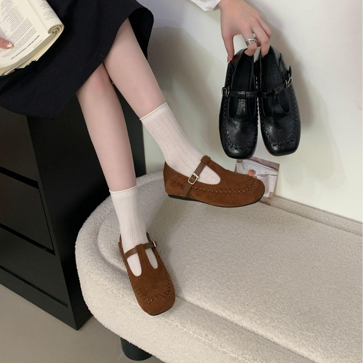 2025 new one-word belt woven flat bottom inner slope heel college Doudou pregnant women s single shoes 39 коричневый
2025 new one-word belt woven flat bottom inner slope heel college Doudou pregnant women s single shoes 39 коричневый
