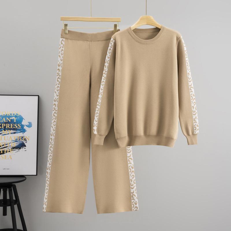 Round-neck Fashionable Knitted Casual Two-piece Loose Long-sleeved Suit one size хакі
Round-neck Fashionable Knitted Casual Two-piece Loose Long-sleeved Suit one size хакі