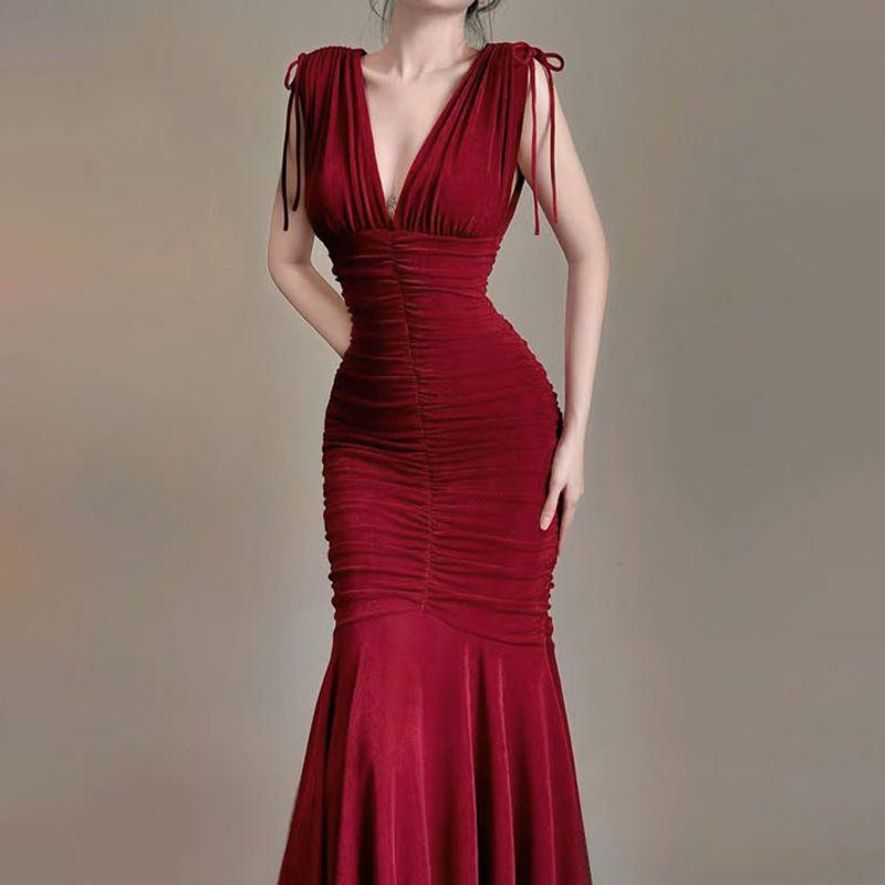 # Sisjuly# Hong Kong Island Bright Hot Fold Design Deep V Strap Big Hemline Fishtail Vest Dress Women Summer Red S
# Sisjuly# Hong Kong Island Bright Hot Fold Design Deep V Strap Big Hemline Fishtail Vest Dress Women Summer Red S
