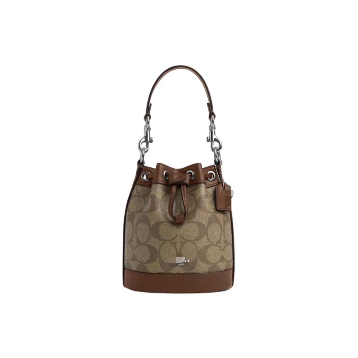 Leather big-name Kou C Home Dempsey 15 pumping belt bucket hand-held shoulder crossbody bead drum bag 15*10*18
Leather big-name Kou C Home Dempsey 15 pumping belt bucket hand-held shoulder crossbody bead drum bag 15*10*18