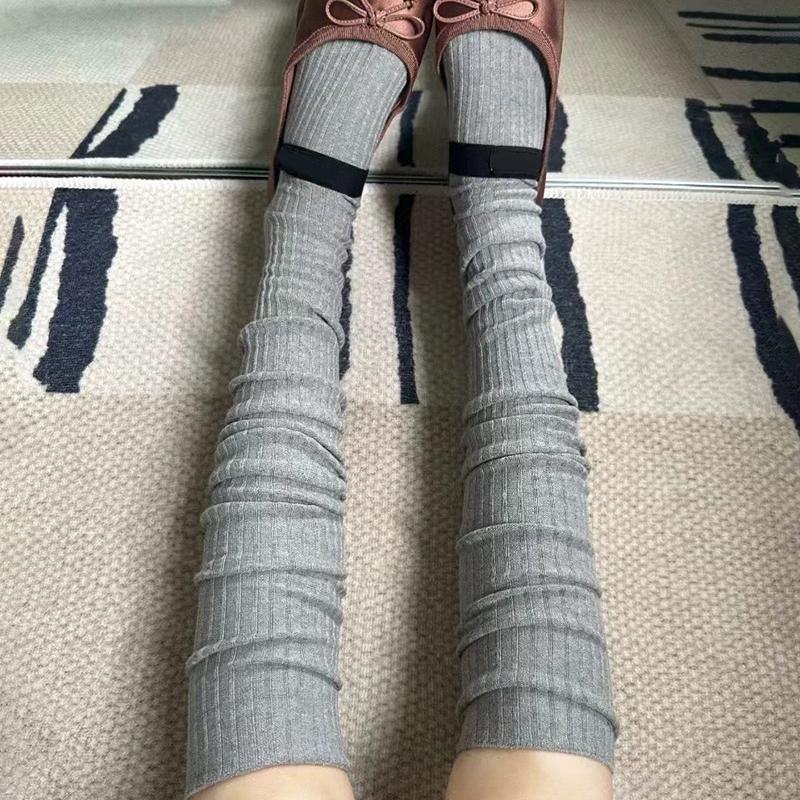 Pure Cotton Knee-High Socks Solid Color Keep Warm Calf Socks Foot Warmers Fall Winter сірий колір
Pure Cotton Knee-High Socks Solid Color Keep Warm Calf Socks Foot Warmers Fall Winter сірий колір