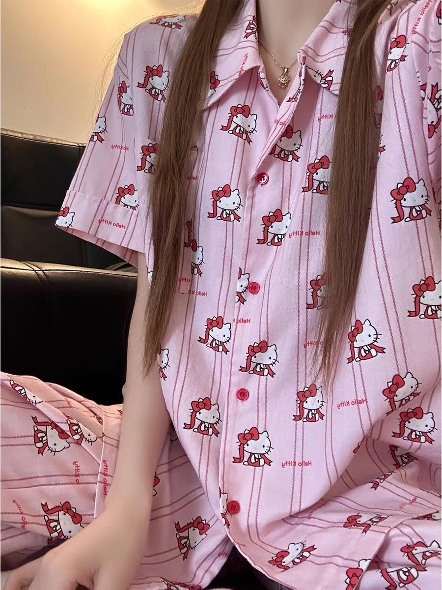 Korean version of pink stripe kitten pajamas women can wear short-sleeved shorts in summer, two-piece set of student dormitory loungewear S
Korean version of pink stripe kitten pajamas women can wear short-sleeved shorts in summer, two-piece set of student dormitory loungewear S