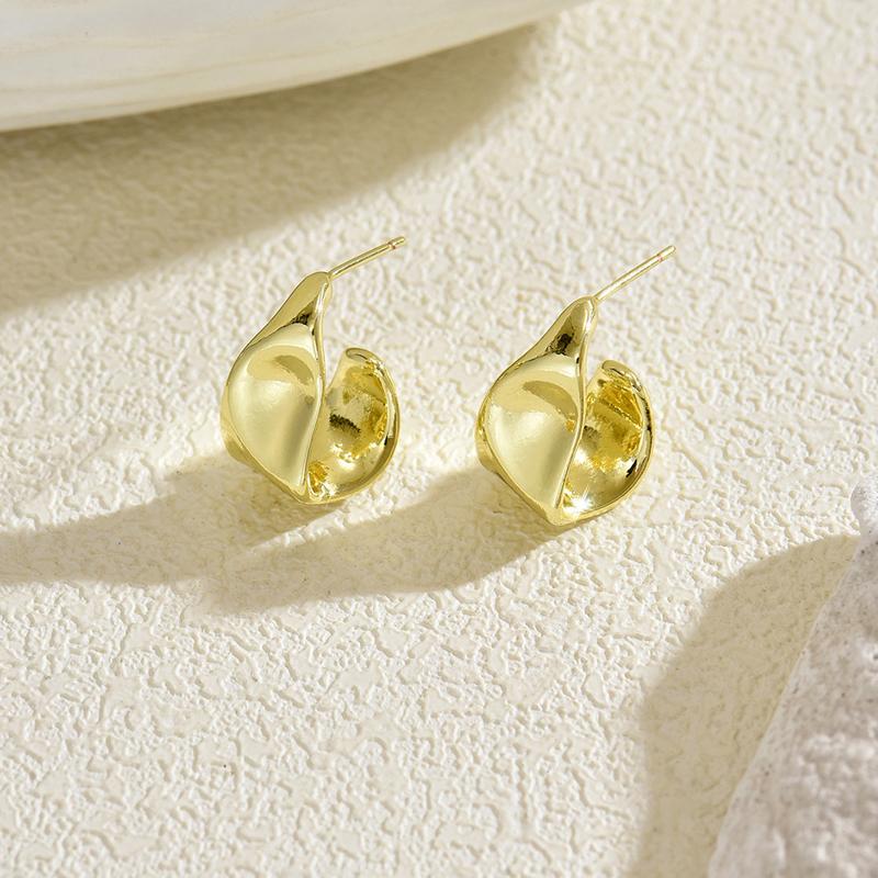 Metal Irregular Pleated Stud Earrings for Woman New Trendy Simple Gold Color Abstract Geometric C-Shaped Fine Earrings Zircon золотий
Metal Irregular Pleated Stud Earrings for Woman New Trendy Simple Gold Color Abstract Geometric C-Shaped Fine Earrings Zircon золотий