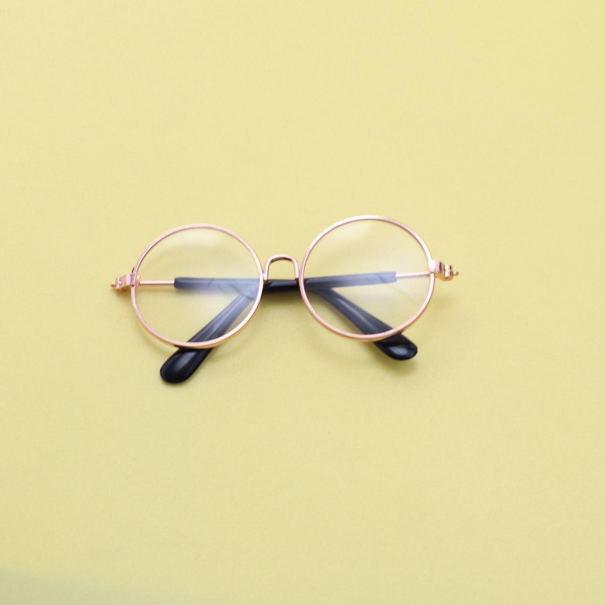 Trendy Round Retro Sunglasses for Cats & Small Dogs
Trendy Round Retro Sunglasses for Cats & Small Dogs