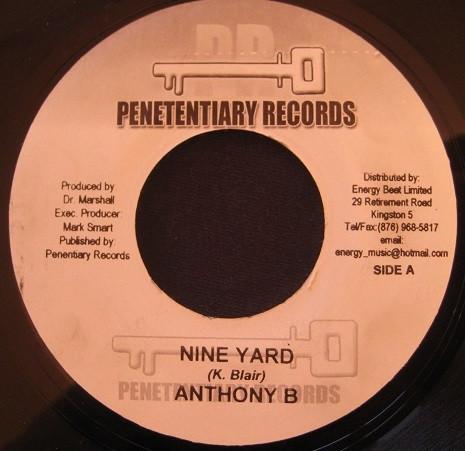 7inch Record ANTHONY B - Nine Yard NONE Penetentiary Re 2004 Jamaica Reggae, Ska & Dub Used
7inch Record ANTHONY B - Nine Yard NONE Penetentiary Re 2004 Jamaica Reggae, Ska & Dub Used