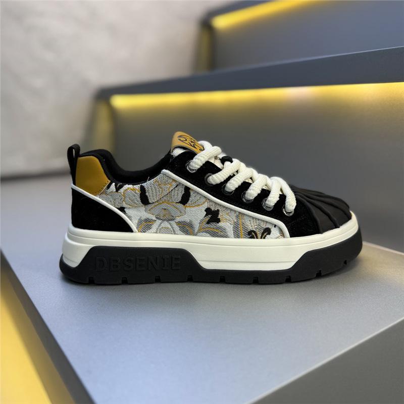 Shoes Casual daily light luxury annual wear-resistant color matching printing trendy shoes 38 standard size чорний
Shoes Casual daily light luxury annual wear-resistant color matching printing trendy shoes 38 standard size чорний