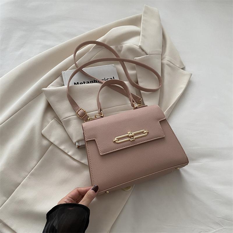 Stylish And Chic Women s Crossbody Bag For Summer 2024 Retro Casual Design рожевий
Stylish And Chic Women s Crossbody Bag For Summer 2024 Retro Casual Design рожевий