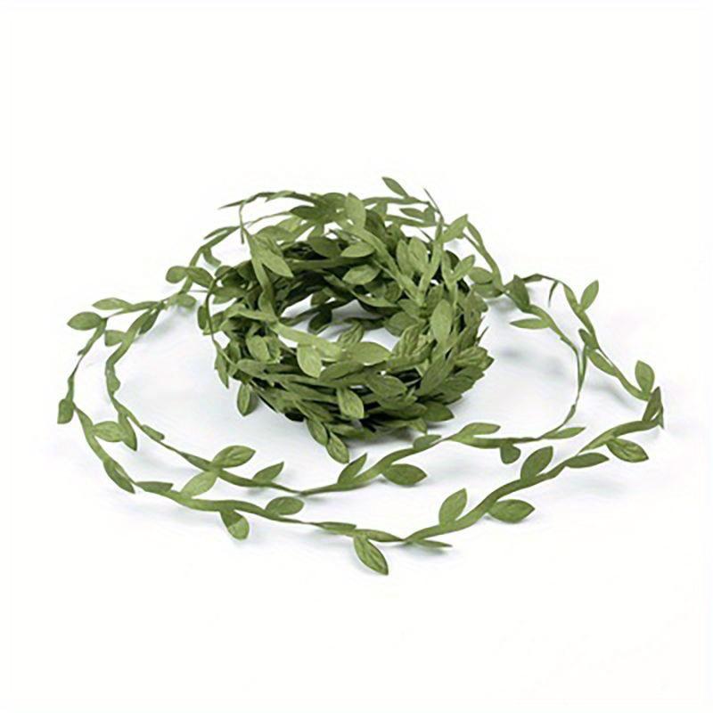 Artificial Ivy Vine Wreath polyester hanging leaves, perfect for home and garden decoration, anniversary celebrations зелений
Artificial Ivy Vine Wreath polyester hanging leaves, perfect for home and garden decoration, anniversary celebrations зелений