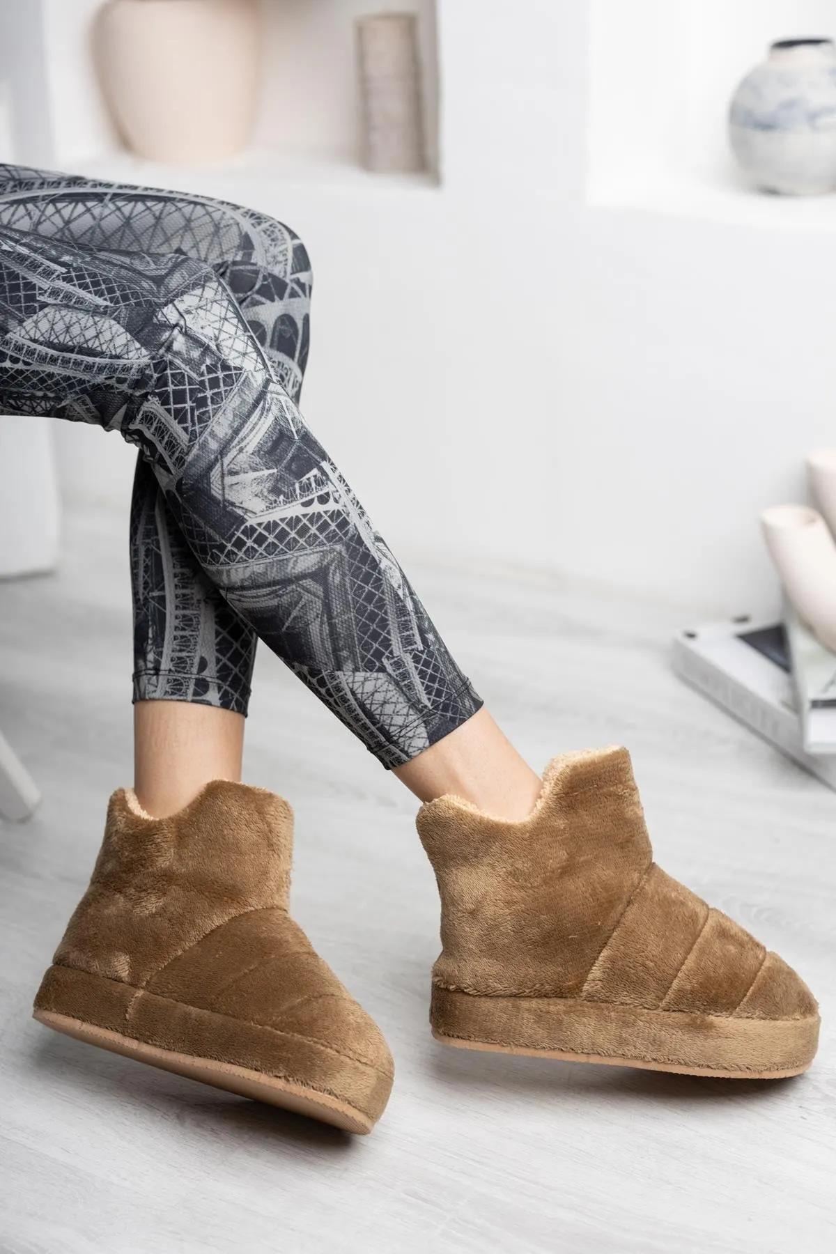 Меховые тапочки из пены с эффектом памяти. Пушистая зимняя домашняя обувь. Домашние тапочки унисекс. Домашние ботинки. Домашняя обувь. Толстая легкая подошва. 36
Меховые тапочки из пены с эффектом памяти. Пушистая зимняя домашняя обувь. Домашние тапочки унисекс. Домашние ботинки. Домашняя обувь. Толстая легкая подошва. 36