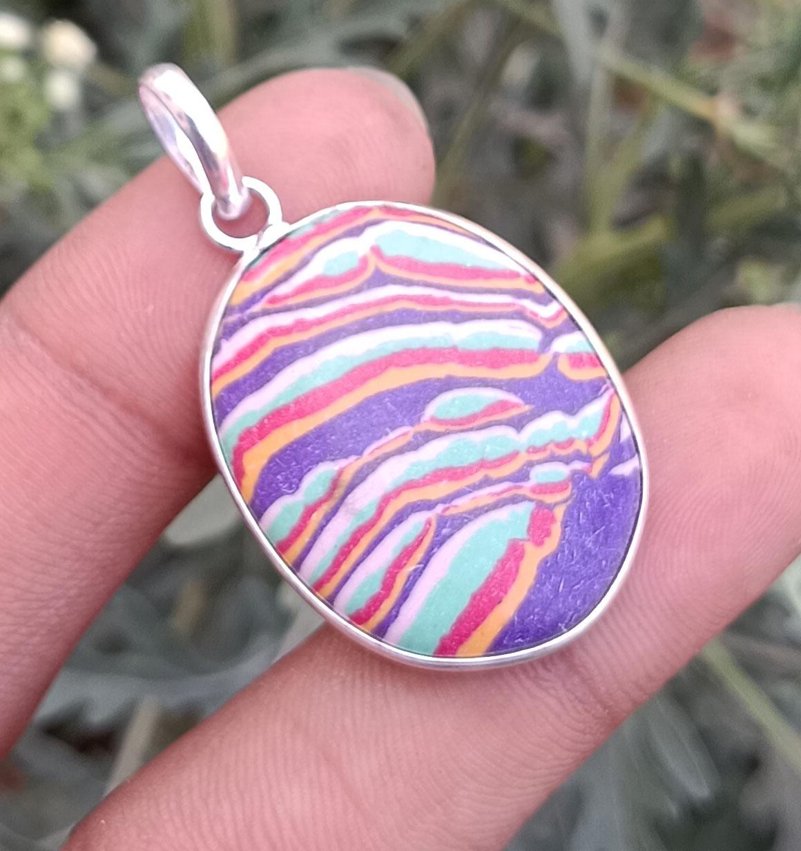 Rainbow Calsilica Gemstone 925 Sterling Silver Plated Oval Bezel 1 PC Pendent Jewelry m красный
Rainbow Calsilica Gemstone 925 Sterling Silver Plated Oval Bezel 1 PC Pendent Jewelry m красный