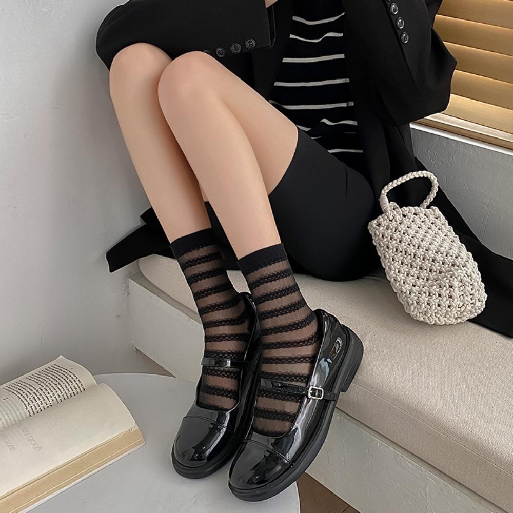 Антифрикционные шелковые носки для ног Ультратонкие носки средней длины Прозрачные носки Весна и лето
Антифрикционные шелковые носки для ног Ультратонкие носки средней длины Прозрачные носки Весна и лето