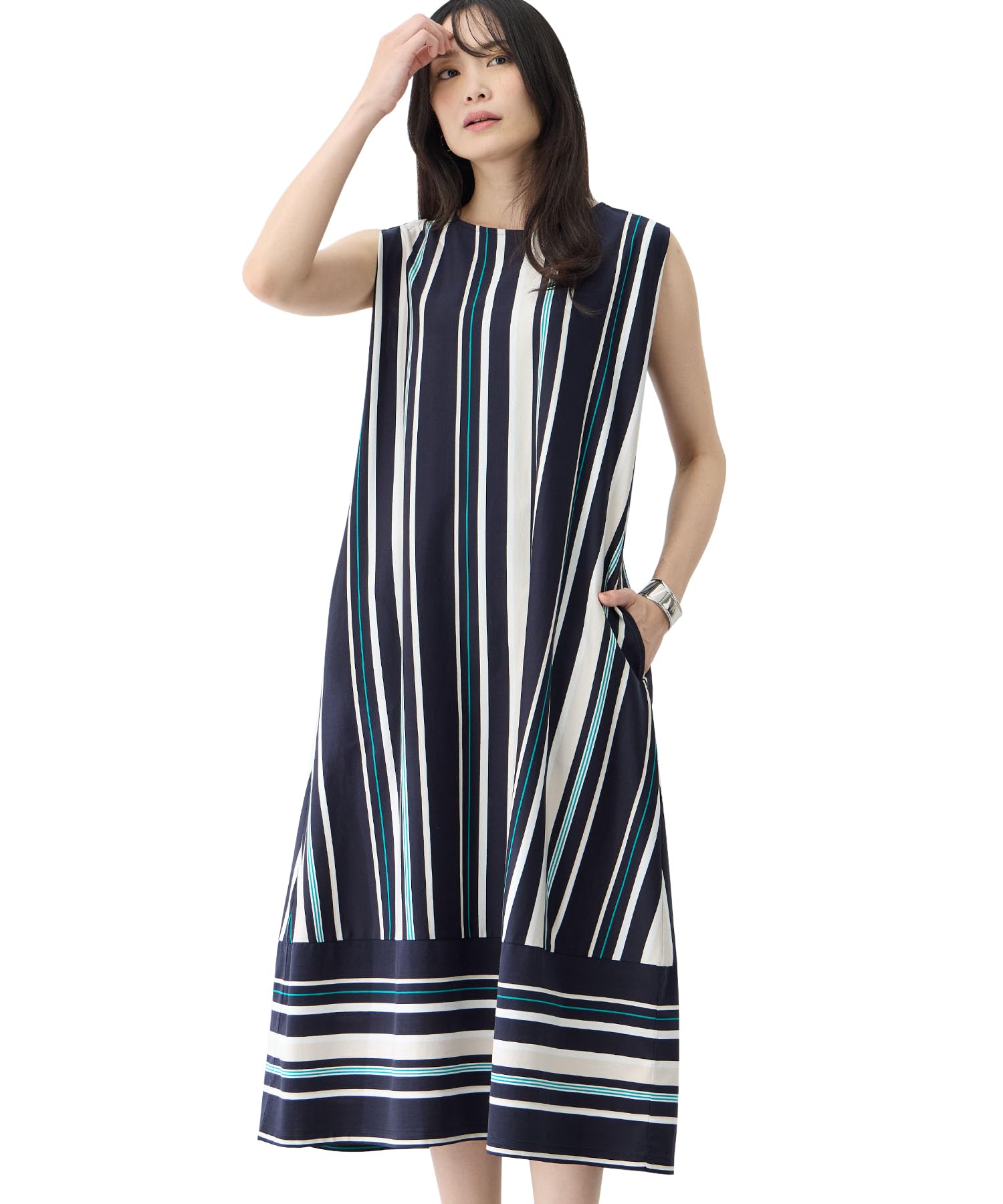 AC by Alpha Cubic Green Women s Multi-Stripe Dress, 353787, зелёный
AC by Alpha Cubic Green Women s Multi-Stripe Dress, 353787, зелёный