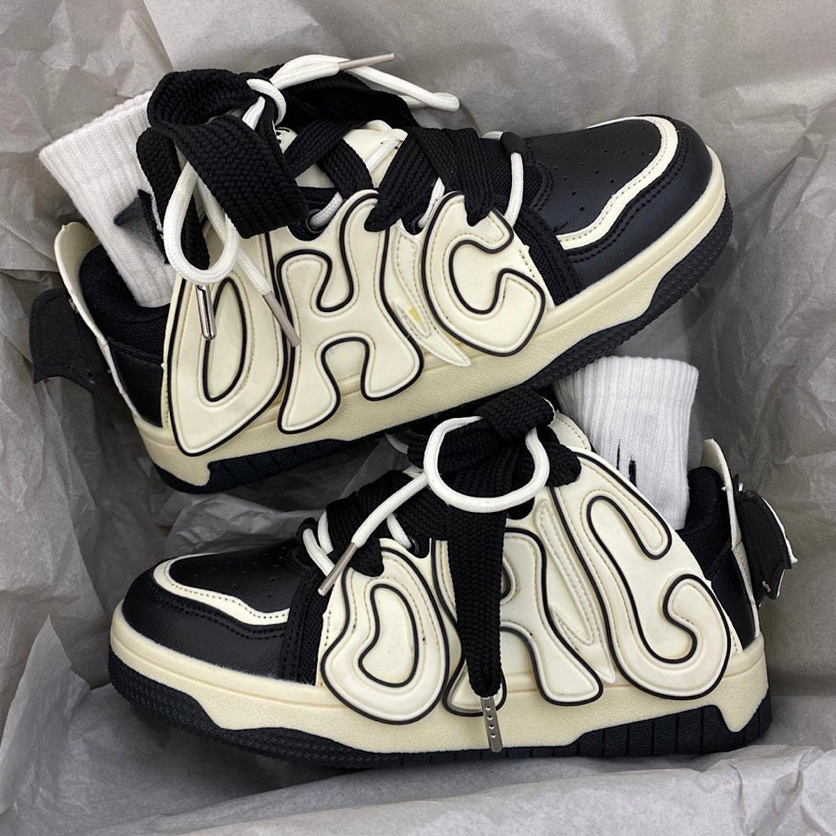 Женские кроссовки в стиле пэчворк, повседневная обувь для папы на толстой подошве, прогулочные кроссовки на массивном каблуке, женская кожаная спортивная обувь в консервативном стиле 38 розовый
Женские кроссовки в стиле пэчворк, повседневная обувь для папы на толстой подошве, прогулочные кроссовки на массивном каблуке, женская кожаная спортивная обувь в консервативном стиле 38 розовый