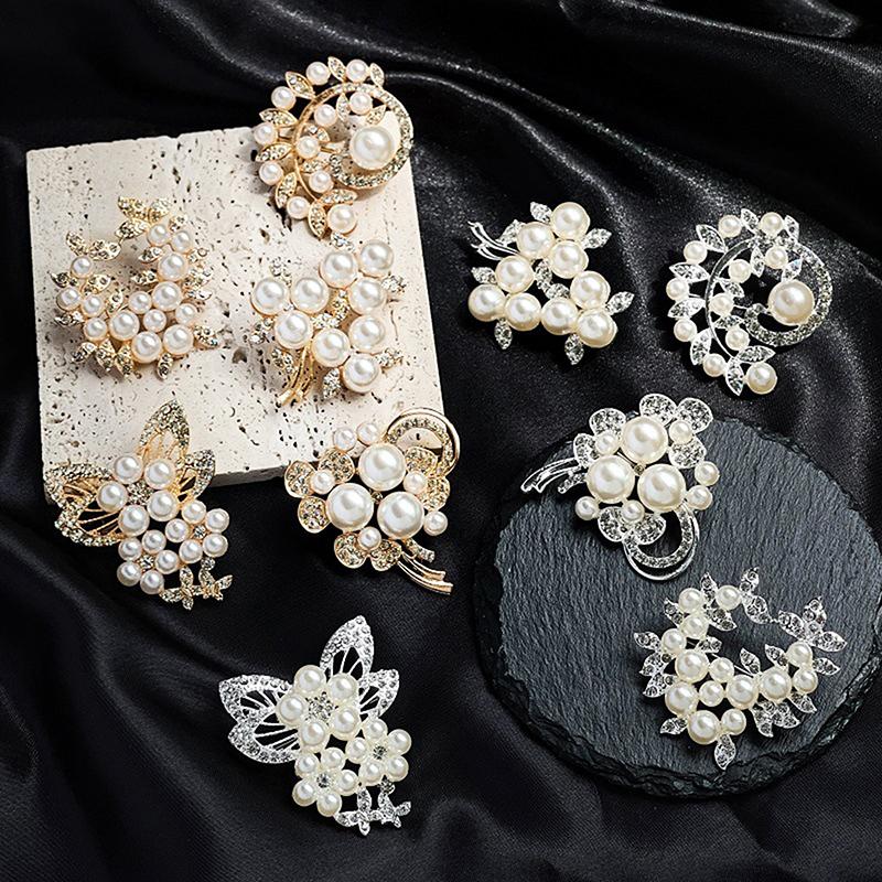 Temperament Pearl Brooches For Women Girls Delicate Corsage Elegant Suit Pins Clothing Accessories Gifts A7
Temperament Pearl Brooches For Women Girls Delicate Corsage Elegant Suit Pins Clothing Accessories Gifts A7