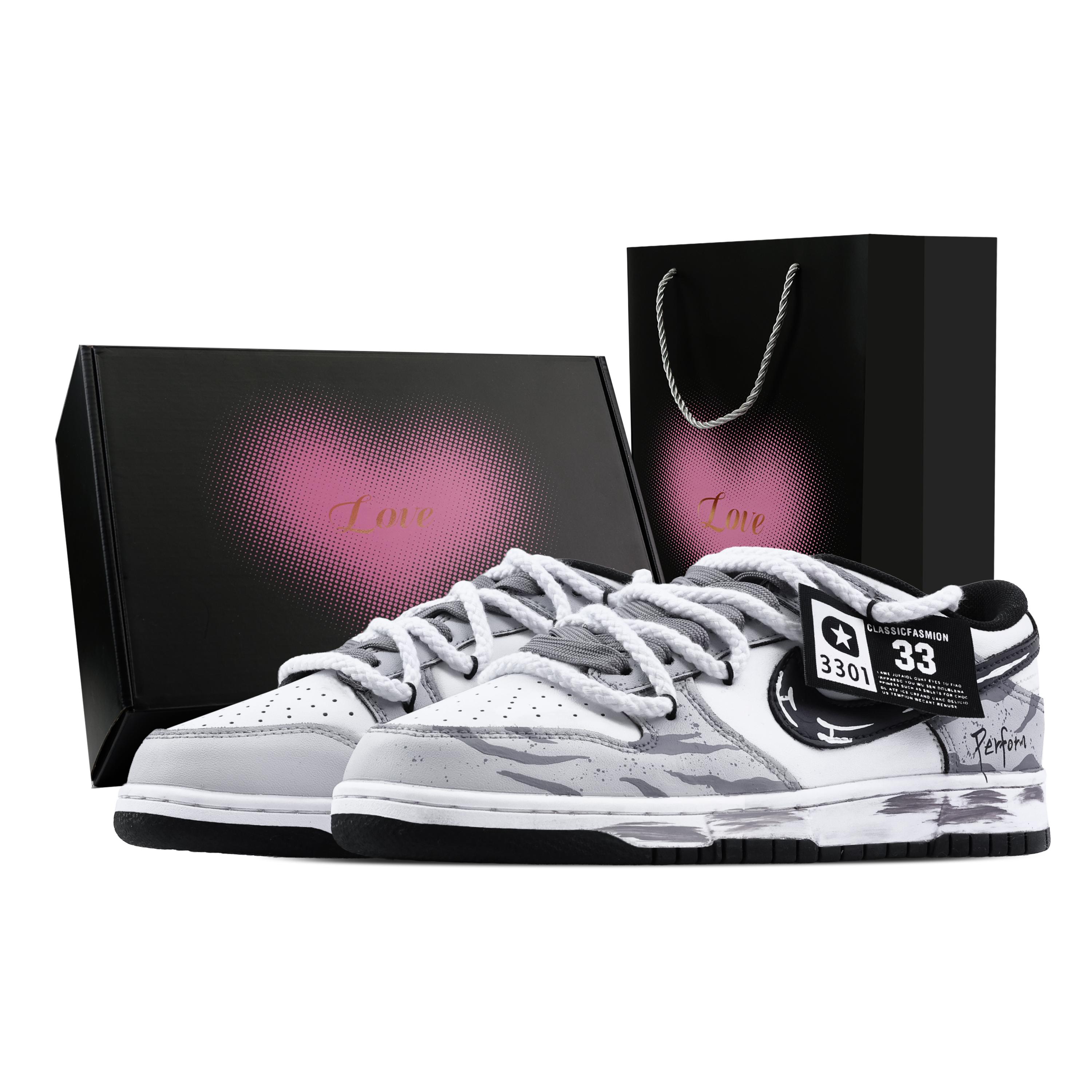 Nike Dunk Starry Tiger 1 Heart Box Abrasion Resistant Low top Skateboard Shoes Unisex Dark Purple HF5441-100(Team773-1-) 42.5
Nike Dunk Starry Tiger 1 Heart Box Abrasion Resistant Low top Skateboard Shoes Unisex Dark Purple HF5441-100(Team773-1-) 42.5