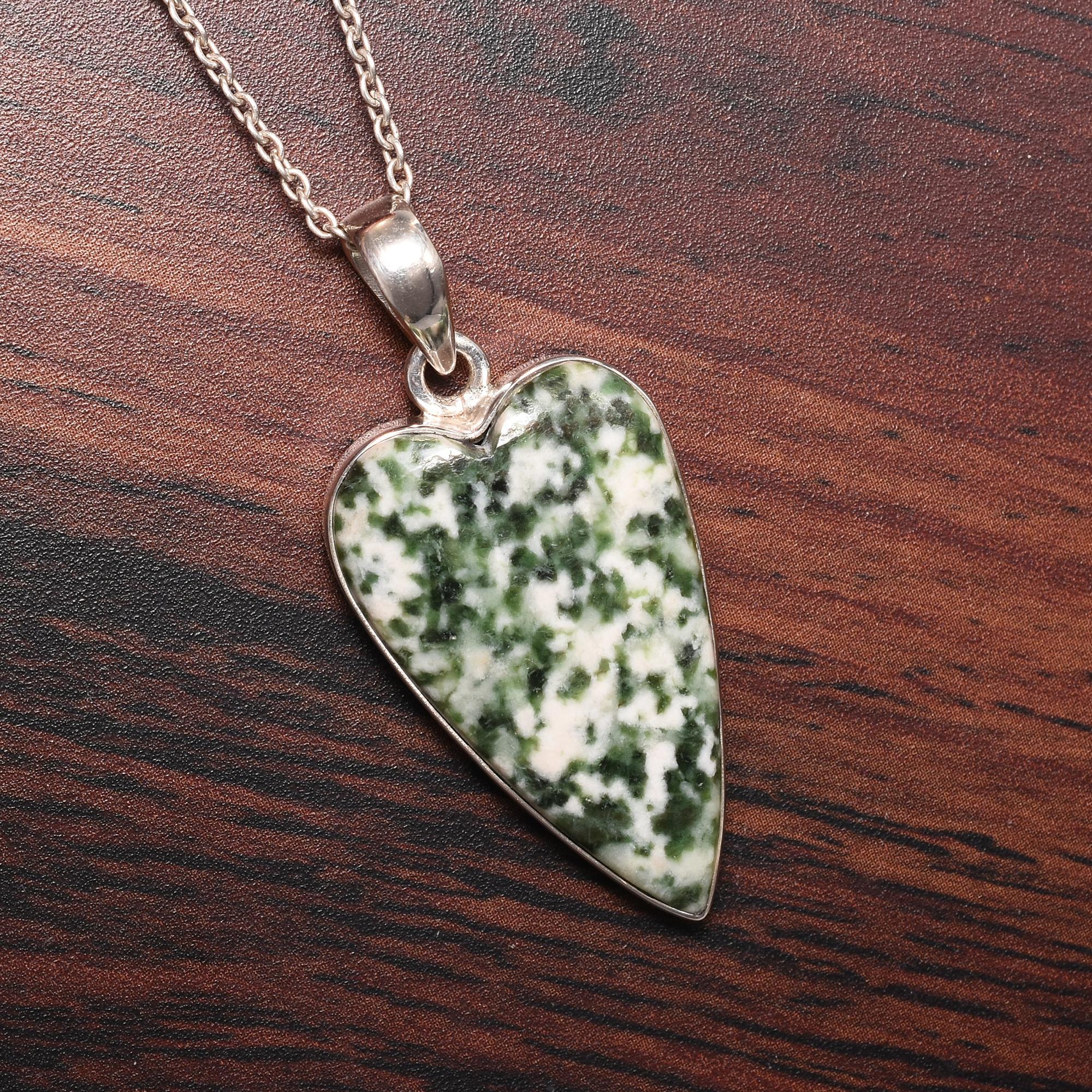 Natural Dioptase Necklace Pendant, 925 Sterling Silver Pendant, Handmade Silver Jewelry, Dioptase Necklace, Gift For Her 1.73 Inches Length зелёный
Natural Dioptase Necklace Pendant, 925 Sterling Silver Pendant, Handmade Silver Jewelry, Dioptase Necklace, Gift For Her 1.73 Inches Length зелёный