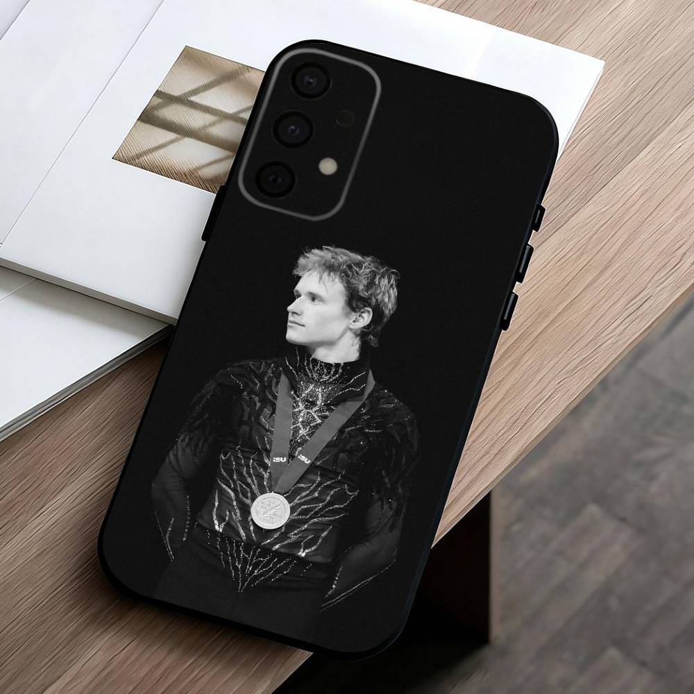 F-Figure Skaters I-Ilia M-Malinin Phone Case For Samsung Galaxy A73,A72,A71,A70,A53,A52,A51,Soft Silicone Black Cover Samsung a22 5g
F-Figure Skaters I-Ilia M-Malinin Phone Case For Samsung Galaxy A73,A72,A71,A70,A53,A52,A51,Soft Silicone Black Cover Samsung a22 5g