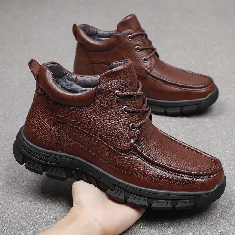 The first layer of cowhide winter new fur integrated warm men s cotton shoes wool high-top outdoor leather casual men s shoes 44
The first layer of cowhide winter new fur integrated warm men s cotton shoes wool high-top outdoor leather casual men s shoes 44