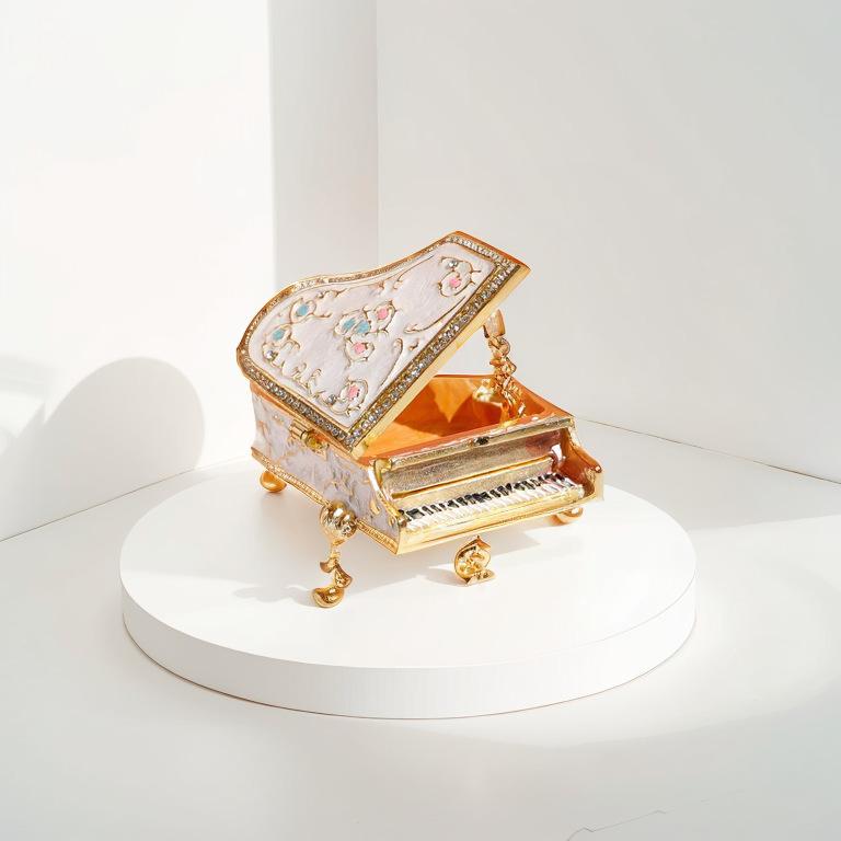 Metal Enamel Painted Diamond-Inlaid Piano Ornament, Creative Home Desktop Decorative Craft слоновая кость
Metal Enamel Painted Diamond-Inlaid Piano Ornament, Creative Home Desktop Decorative Craft слоновая кость
