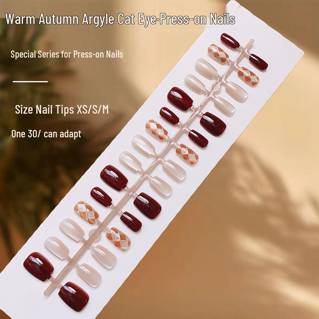 Gold-Plated Autumn Rhombus Cat-Eye Press-On Nails: Elegantly Enhancing Temperament and Brightening Skin Tone.
Gold-Plated Autumn Rhombus Cat-Eye Press-On Nails: Elegantly Enhancing Temperament and Brightening Skin Tone.