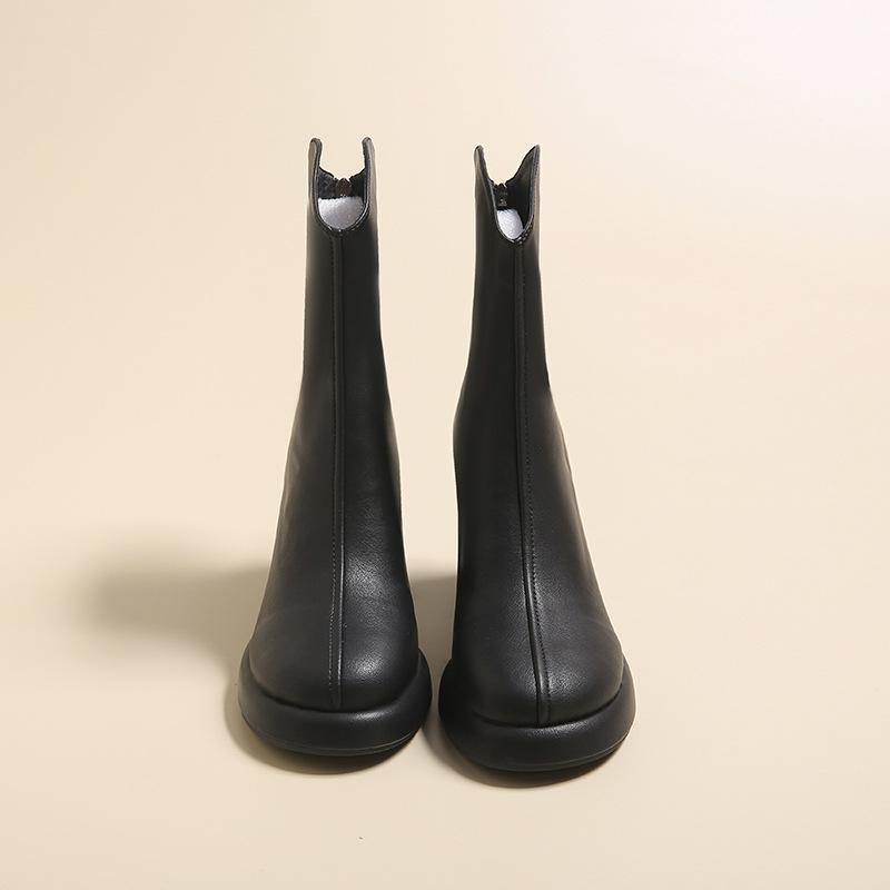 Короткие детские сапоги на высоком каблуке, водонепроницаемые, модель 2024 года, на осень и зиму, на высоком каблуке, с толстым каблуком, на молнии сзади, тонкие сапоги, сапоги большого размера 40
Короткие детские сапоги на высоком каблуке, водонепроницаемые, модель 2024 года, на осень и зиму, на высоком каблуке, с толстым каблуком, на молнии сзади, тонкие сапоги, сапоги большого размера 40