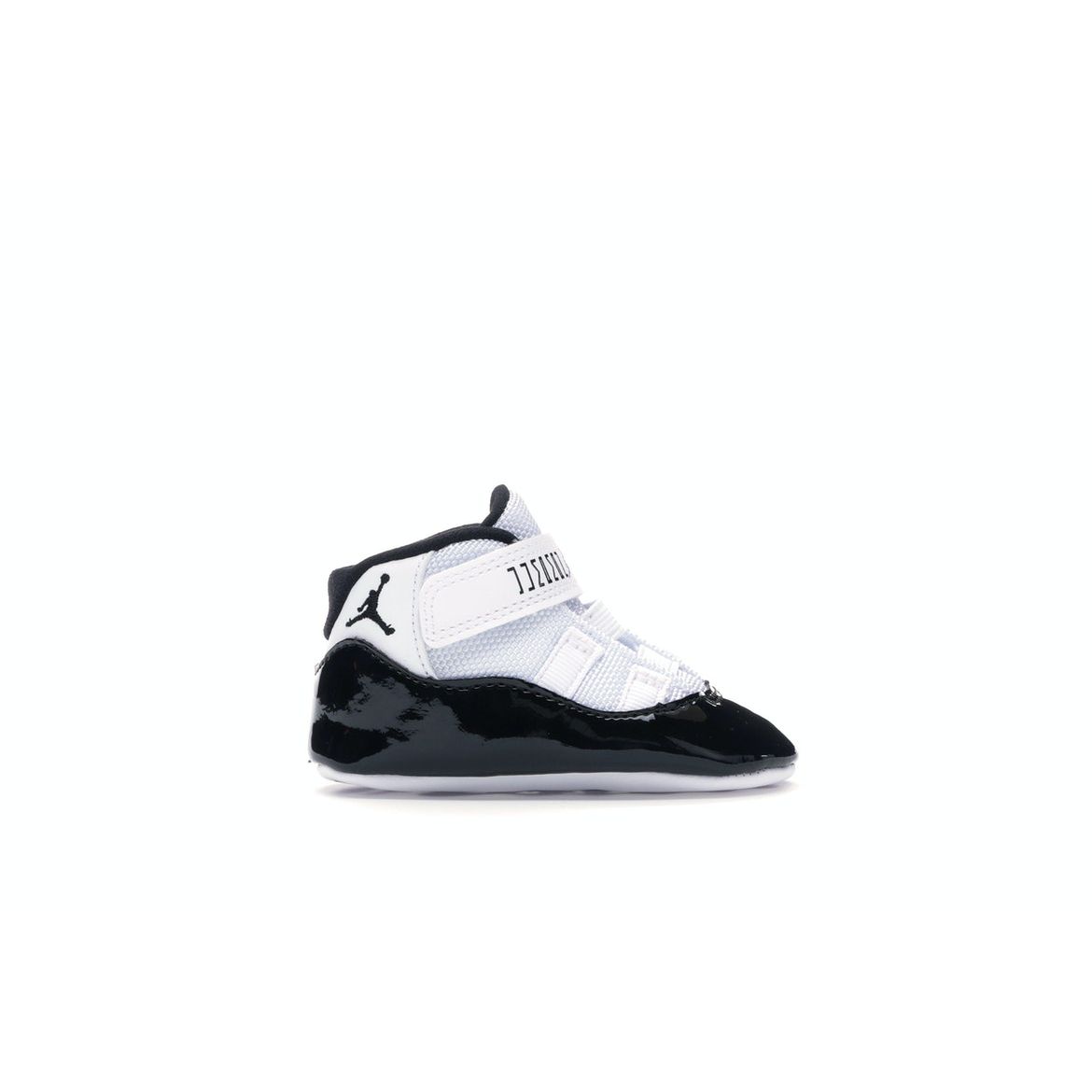 Кроссовки Air Jordan 11 Retro CB Concord 2018 Baby White Black-Dark-Concord 378049-100
Кроссовки Air Jordan 11 Retro CB Concord 2018 Baby White Black-Dark-Concord 378049-100