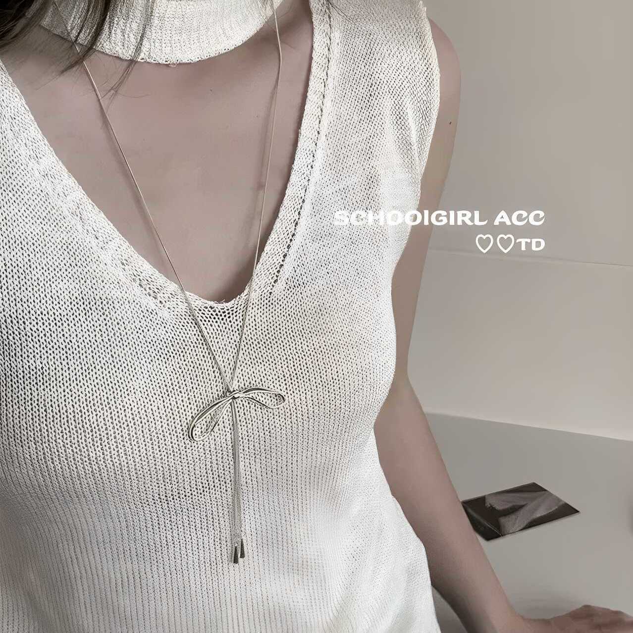 Bow pull-out pendant necklace simple temperament collarbone chain versatile fashion niche jewelry women
Bow pull-out pendant necklace simple temperament collarbone chain versatile fashion niche jewelry women