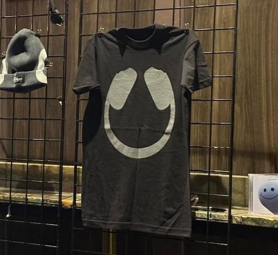 Danny Brown Stardust Tour 2025 T-shirt Size S-5XL Reprint Unisex T-Shirt M
Danny Brown Stardust Tour 2025 T-shirt Size S-5XL Reprint Unisex T-Shirt M