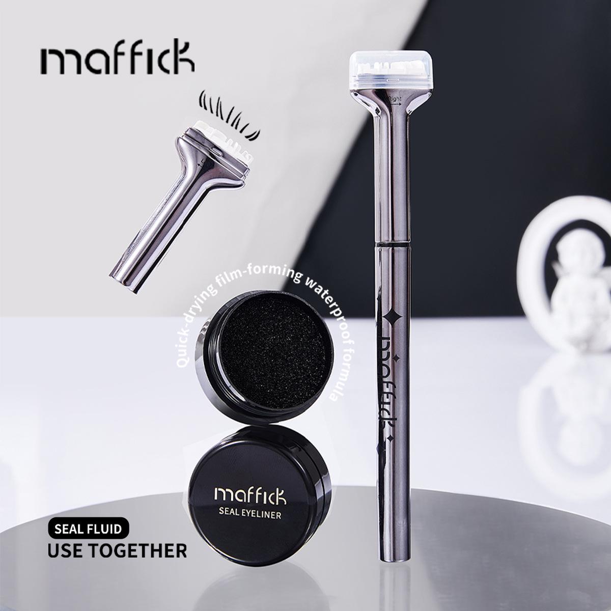 Waterproof 2-in-1 Eyelash Stamp & Eyeliner Set - Sweatproof, Long-lasting & Beginner-Friendly 3.5g
Waterproof 2-in-1 Eyelash Stamp & Eyeliner Set - Sweatproof, Long-lasting & Beginner-Friendly 3.5g