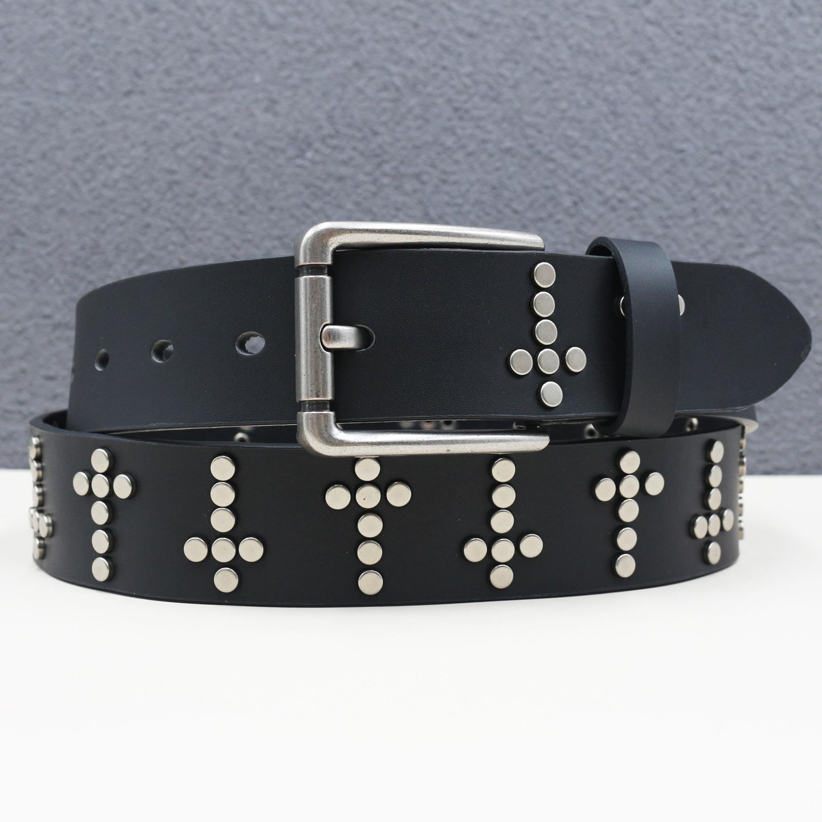 Design Punk Full Row of Rivet Cross Rivet Men s Real Cowhide Belt Belt 125cm
Design Punk Full Row of Rivet Cross Rivet Men s Real Cowhide Belt Belt 125cm