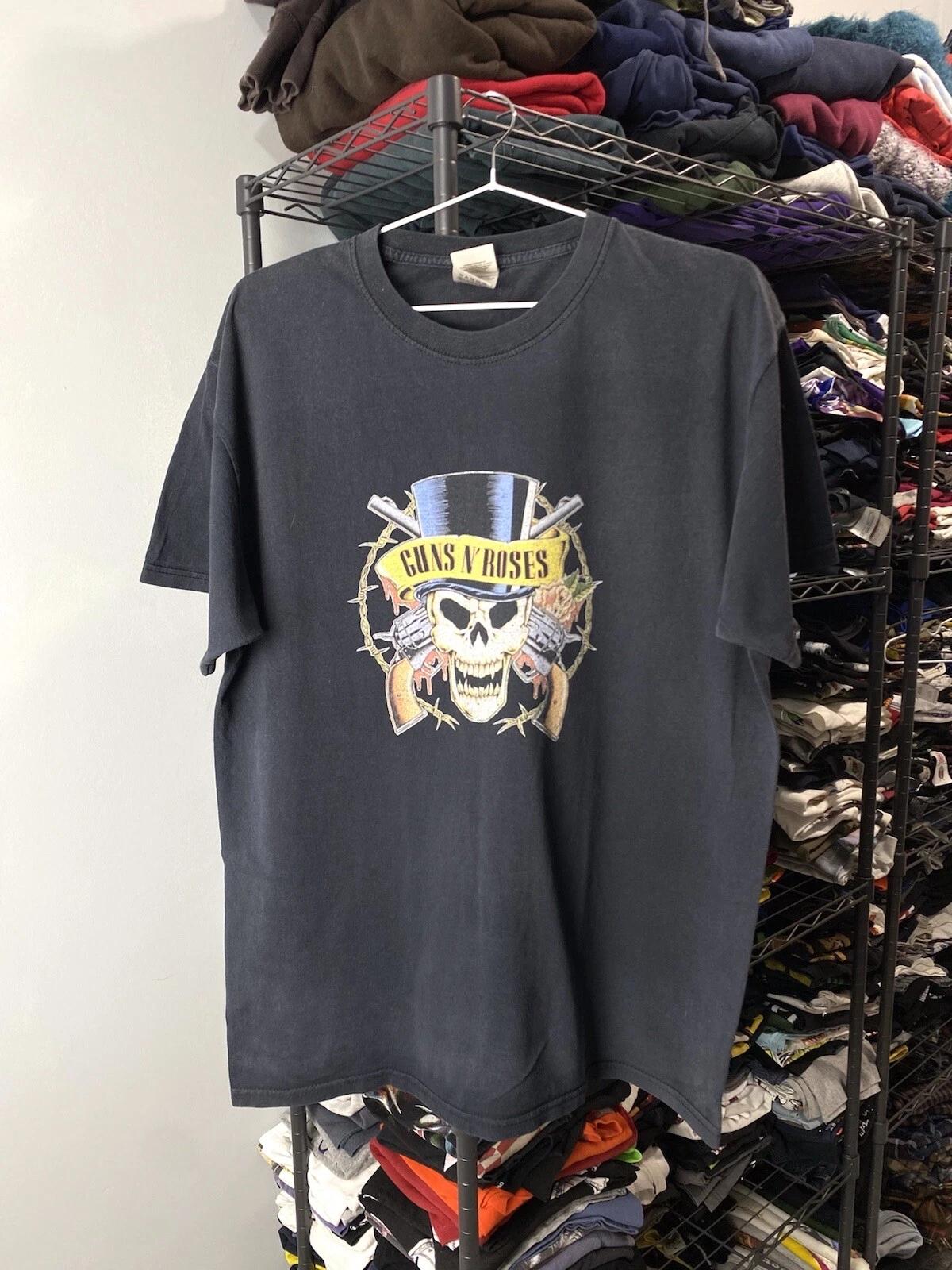 Vintage 2000’s Guns N Roses Band Rock T Shirt Black L Size 4XL
Vintage 2000’s Guns N Roses Band Rock T Shirt Black L Size 4XL