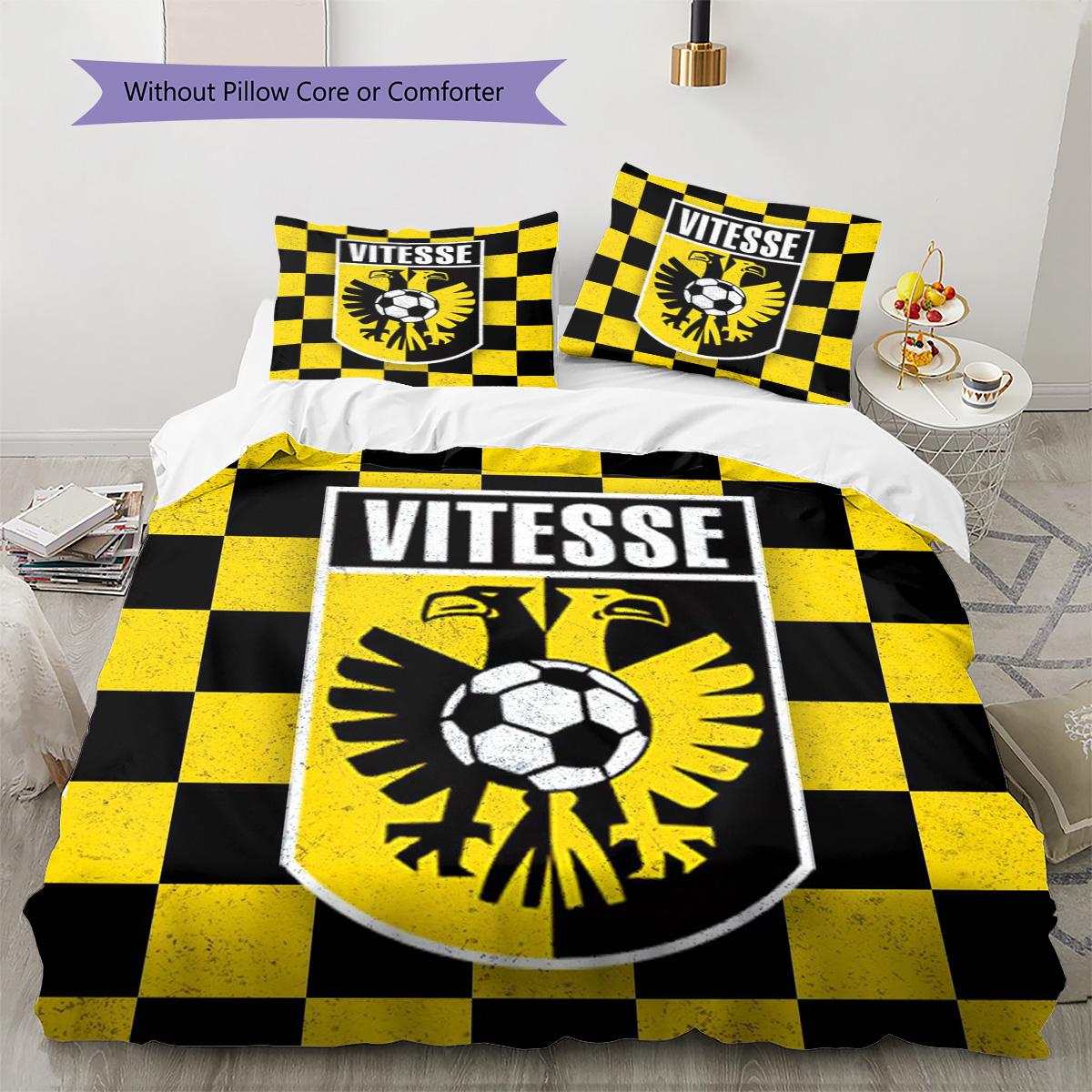 Vitesse Pattern Bedding Quilt Set Quilt Cover Pillowcase Home Decoration Birthday Gift (1 * duvet cover + 2 * pillowcase, without core) 135x200cm
Vitesse Pattern Bedding Quilt Set Quilt Cover Pillowcase Home Decoration Birthday Gift (1 * duvet cover + 2 * pillowcase, without core) 135x200cm