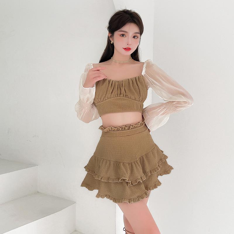 Women s Melange Swimsuit Set: Japanese and Korean Style, Big Ruffle, Three-Piece with Boyleg Pants, Tummy Control, Casual Vacation Wear Medium
Women s Melange Swimsuit Set: Japanese and Korean Style, Big Ruffle, Three-Piece with Boyleg Pants, Tummy Control, Casual Vacation Wear Medium