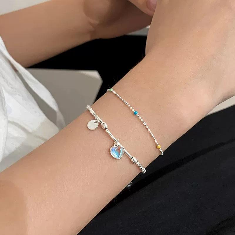 Heart-Shaped Moonstone & Silver Bangle - Luxury Bracelet Jewelry Rainbow Bead Bracelet
Heart-Shaped Moonstone & Silver Bangle - Luxury Bracelet Jewelry Rainbow Bead Bracelet