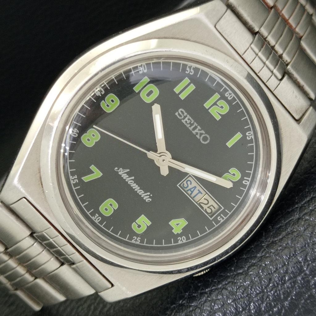 Б/у оригинальные винтажные часы SEIKO AUTOMATIC 7009A из Японии мужские с черным циферблатом a433295-2 R115-a433295
Б/у оригинальные винтажные часы SEIKO AUTOMATIC 7009A из Японии мужские с черным циферблатом a433295-2 R115-a433295
