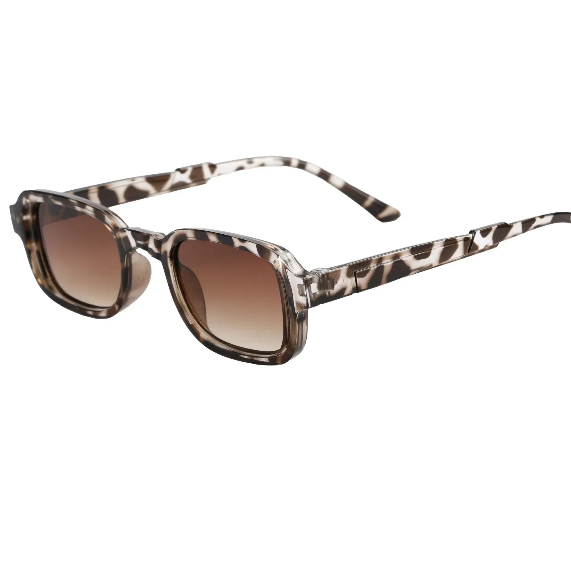 1Pc Square Small Frame Fashion Glasses Fashion Bohemian Style Suitable for Parties, Travel, Vacation Styling Fashion Accessories
1Pc Square Small Frame Fashion Glasses Fashion Bohemian Style Suitable for Parties, Travel, Vacation Styling Fashion Accessories